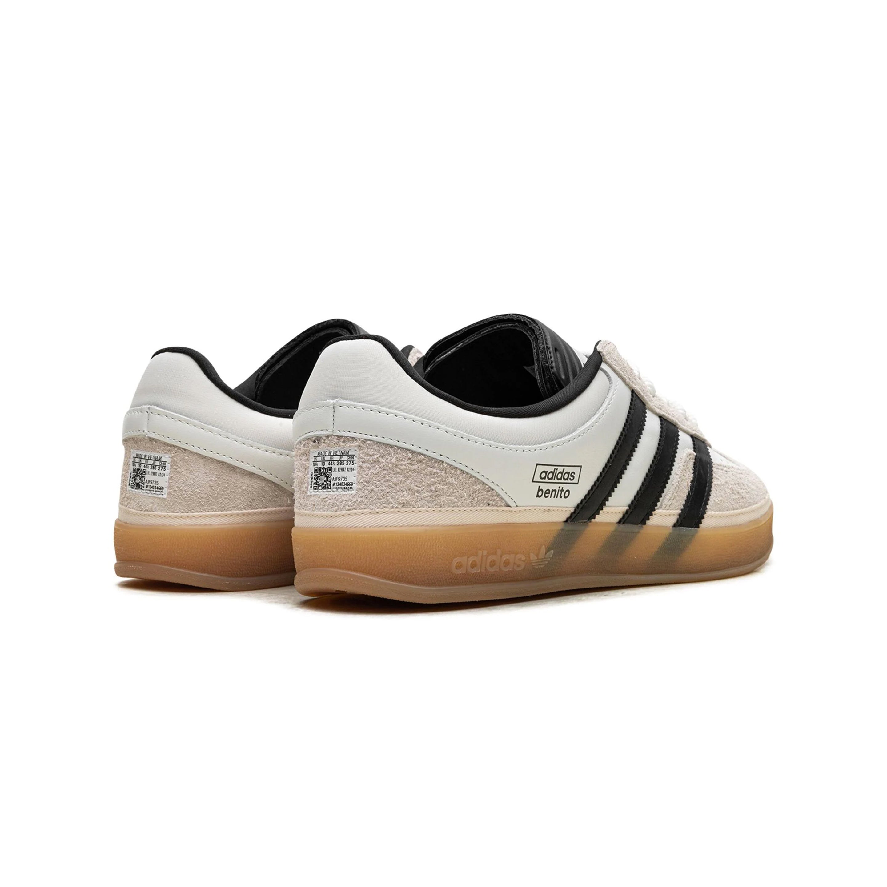 Sneakers Adidas Gazelle Indoor x Bad Bunny Benito Bianche Nere Suede